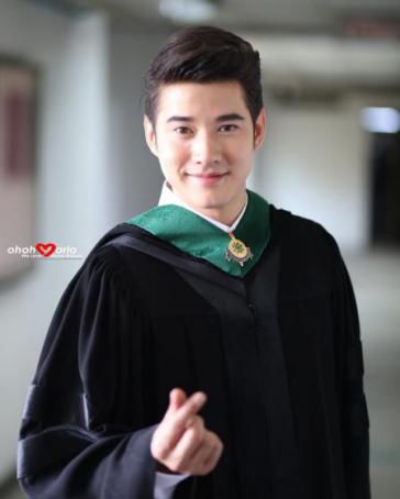 與明星為伴,來泰國(guó)留學(xué)吧